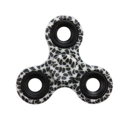 Black Leopard Triangle Spinner